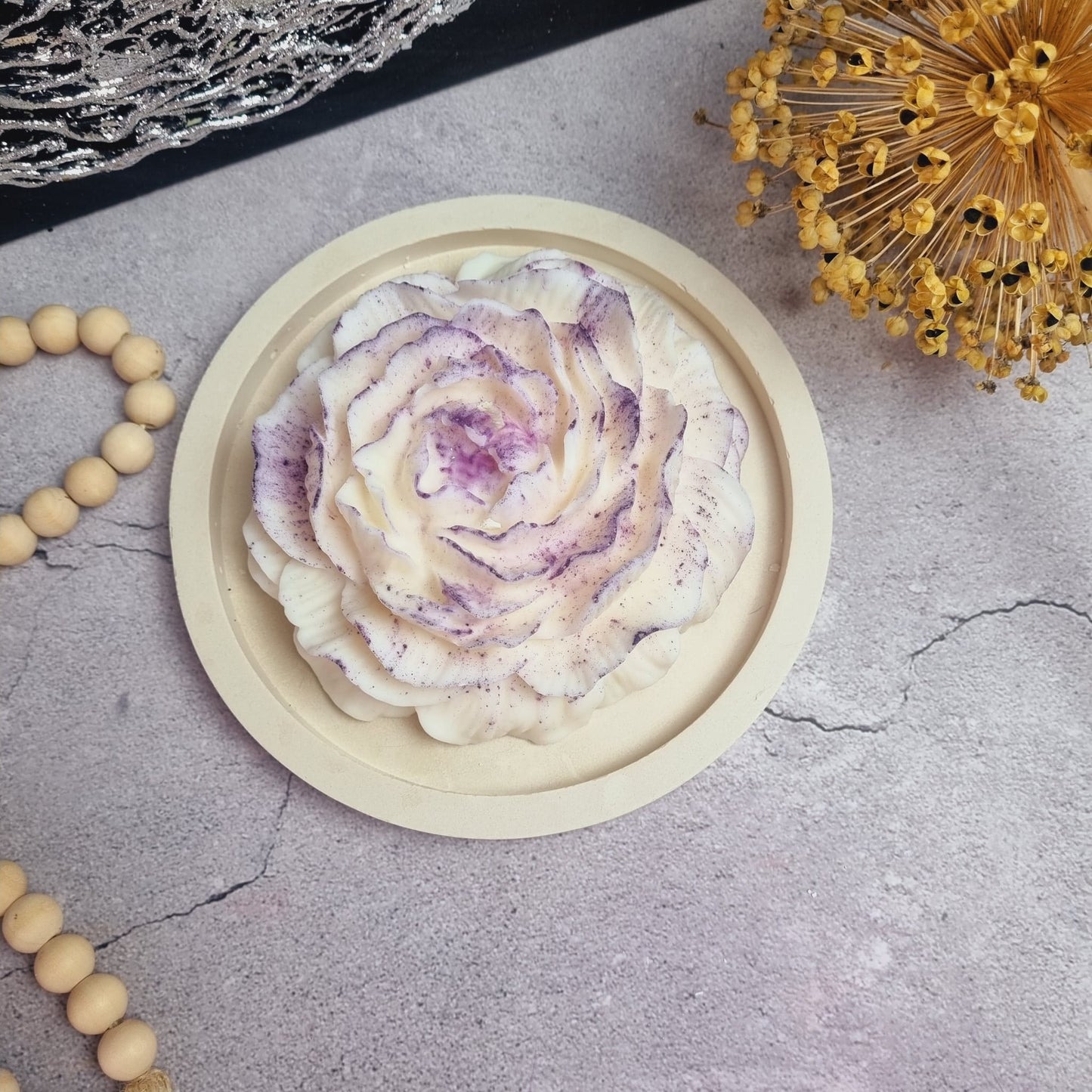 Candle "Peony Glow"