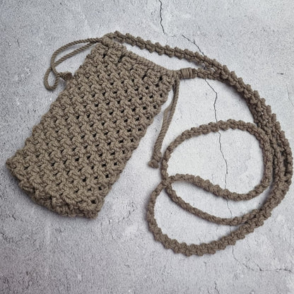 Macramé pouch for phone