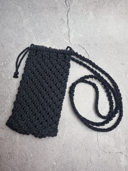 Macramé pouch for phone