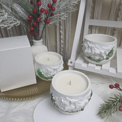 „Bėgantys žirgai“ sojų žvakė indelyje