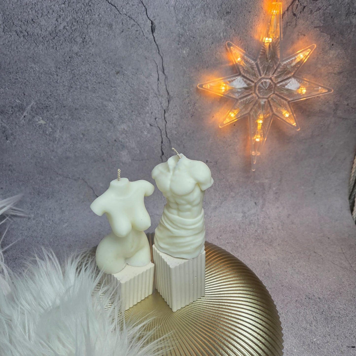 „Jis ir Ji“ sojų žvakių duetas