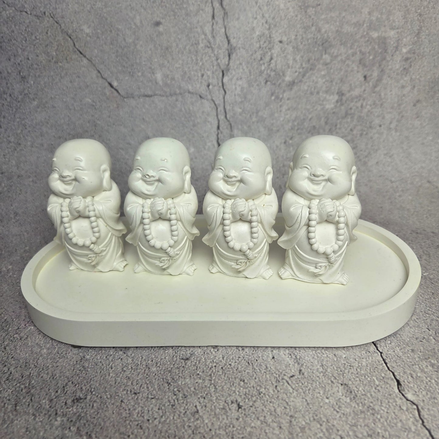 Besijuokiantis vienuolis